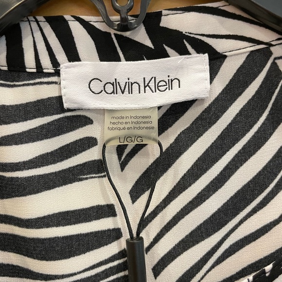 NEW Suit Blouse - Calvin Klein - Picture 3 of 13